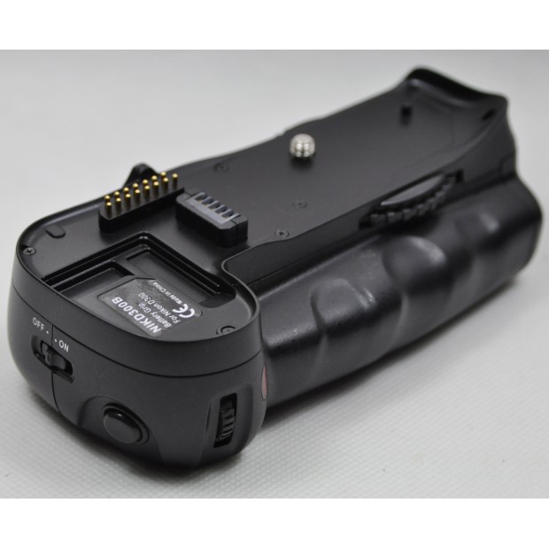 For Nikon MB-D10 D300 D300s D700 Camera - (Please note Spec. of original item )